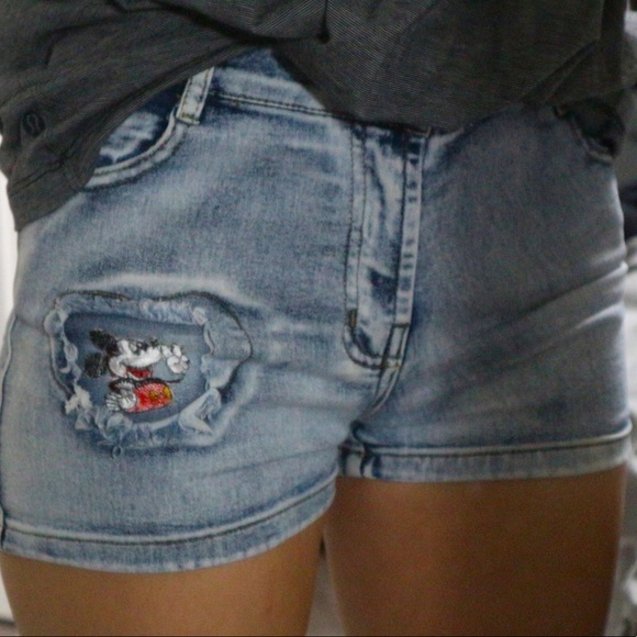 DISNEY Mickey Mouse Jean Shorts - Picture 2 of 9